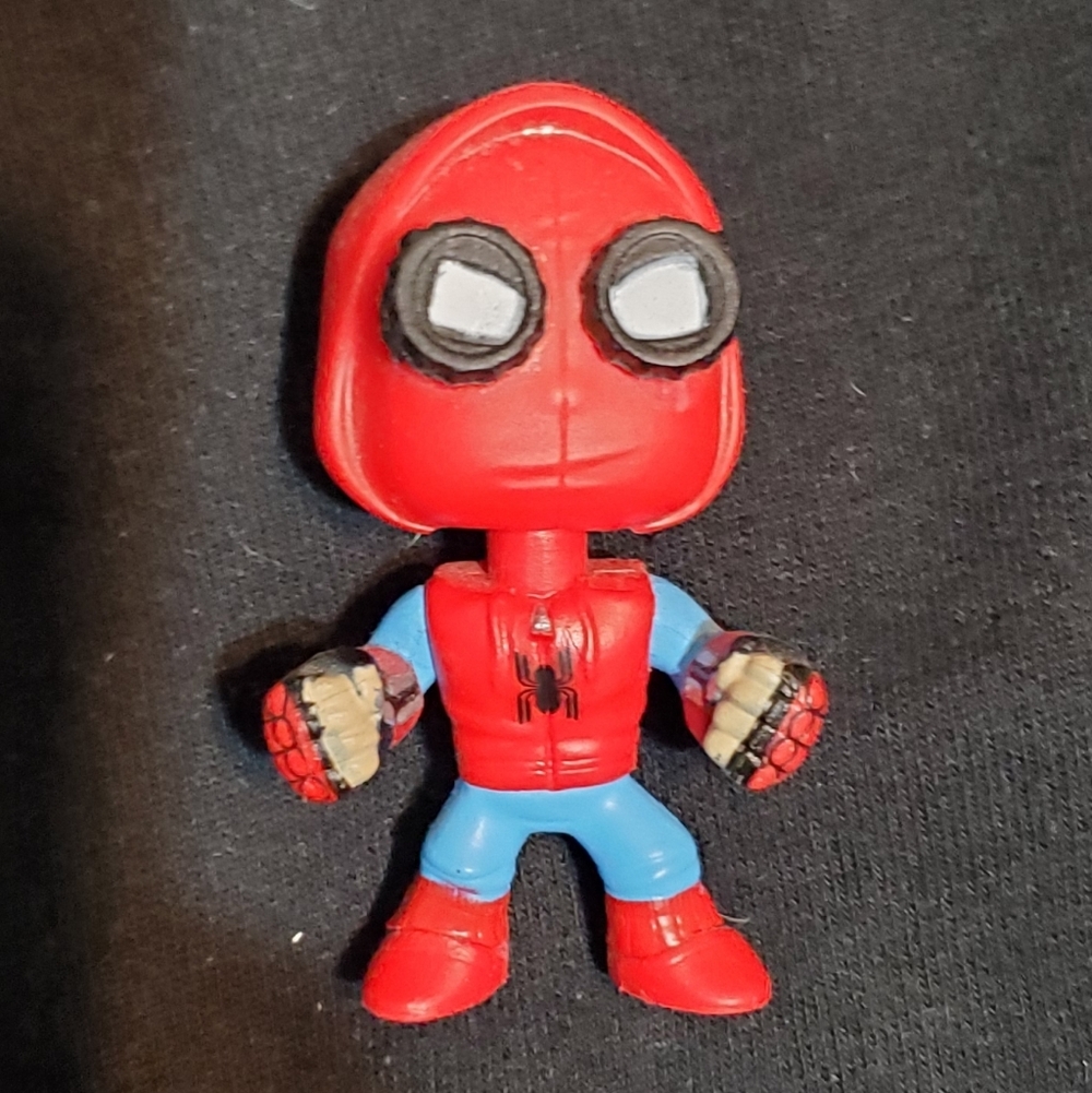 ⭐️2/$20⭐️ Funko Spiderman Figure
